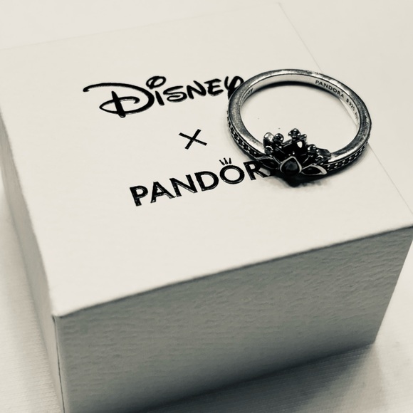 Disney x Pandora Silver TIANA Ring Size:7 - Picture 2 of 2